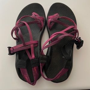 Womens size 10 Chacos